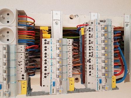 Installation électrique complète à Saint-Sébastien-de-Morsent-1